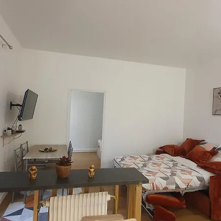 Ferienwohnung Voisin De Louis Xiv,Free Parking Versailles Exterior foto